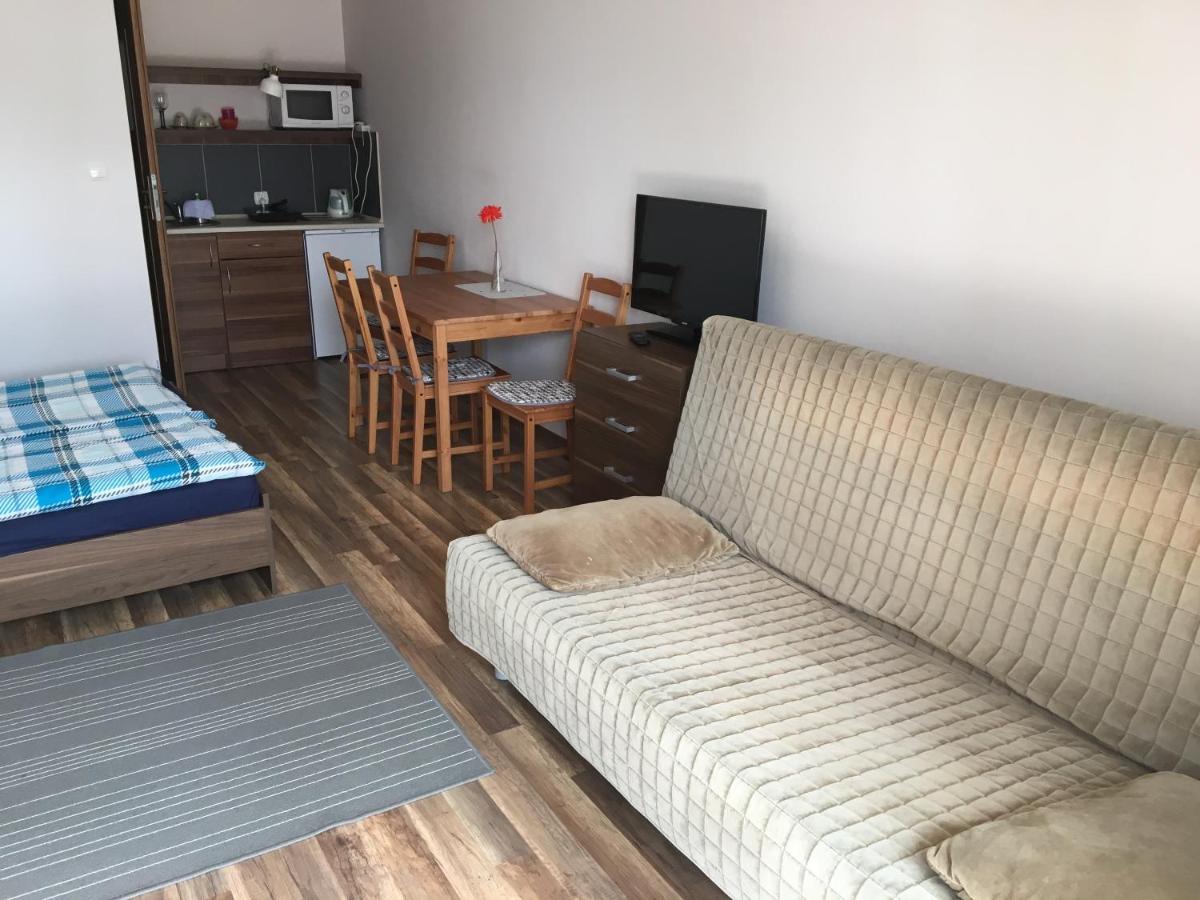 Emada- Pokoje Gościnne i Studia Ostrowo  Zewnętrze zdjęcie